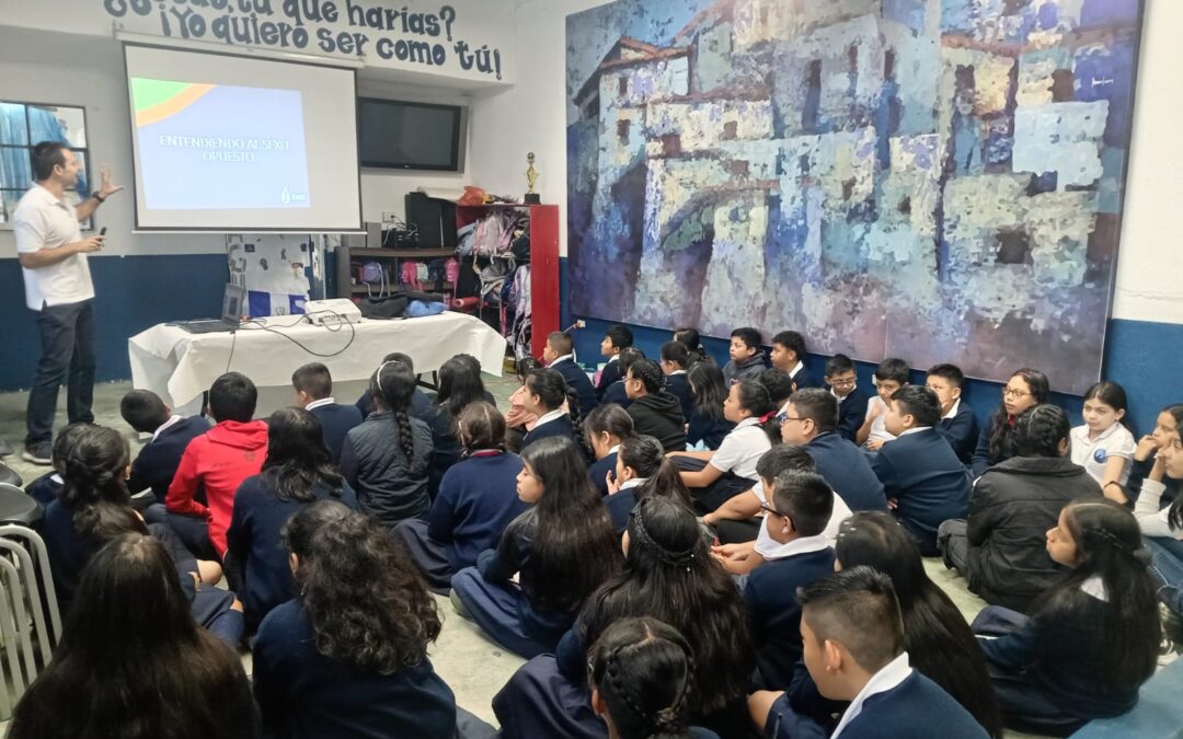 Charlas en Mano Amiga